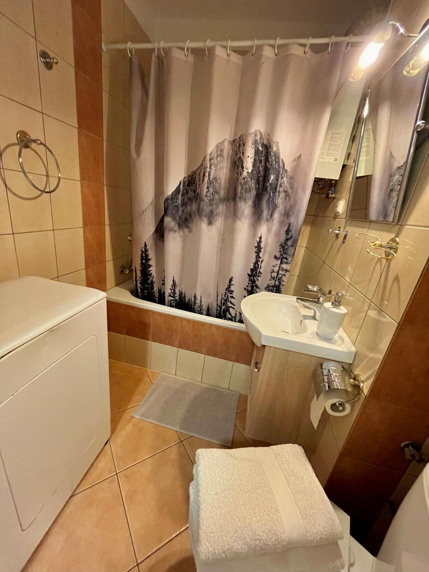 Kosciuszki Apartment